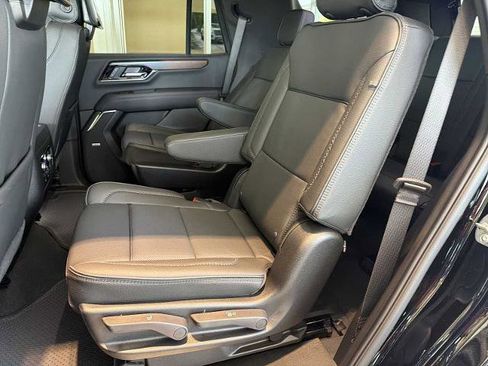 New 2026 GMC Yukon Denali w/ Denali Reserve Package AWD/4WD image 21
