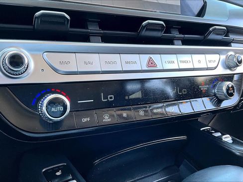 Used 2023 Kia Telluride S w/ S Sunroof Package AWD/4WD image 32
