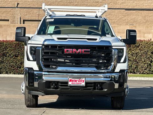 New 2026 GMC Sierra 3500 Pro w/ Convenience Package image 9