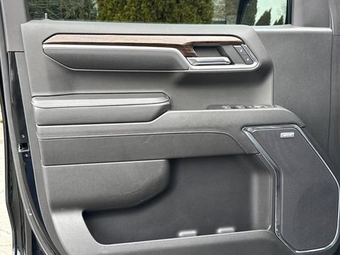 Used 2023 GMC Sierra 1500 Elevation w/ Elevation Premium Package image 20