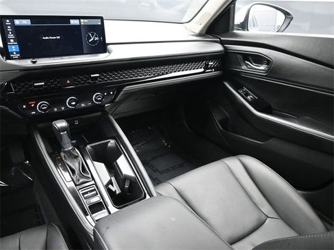 Certified 2023 Honda Accord Touring image 11