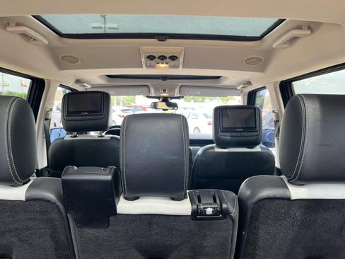 Used 2015 Land Rover LR4 HSE LUX AWD/4WD image 44