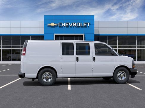 New 2026 Chevrolet Express 2500 w/ Driver Convenience Package RWD image 5