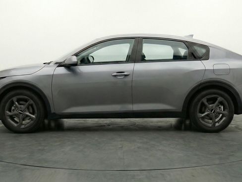 Used 2025 Kia K4 FWD image 3