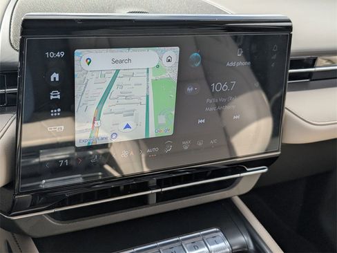 Certified 2025 Lincoln Nautilus Premier image 19