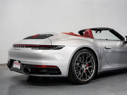 Used 2021 Porsche 911 Carrera 4S AWD/4WD image 41