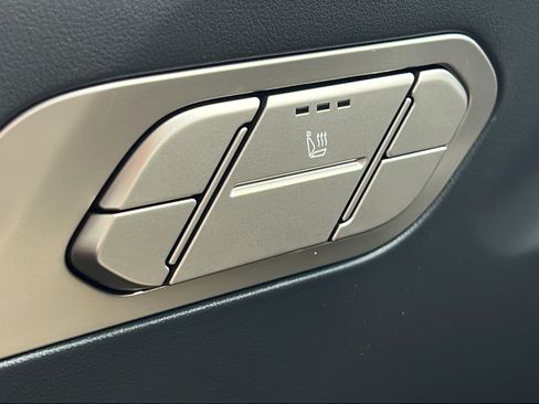 New 2027 Kia Telluride S w/ Towing Package FWD image 18