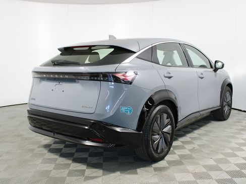 Used 2024 Nissan Ariya FWD image 31