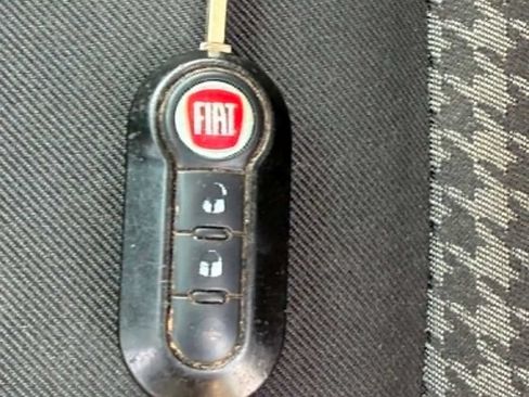 Used 2017 FIAT 500 Pop FWD image 12