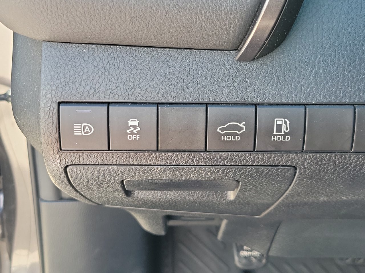 Used 2023 Toyota Camry SE FWD image 30