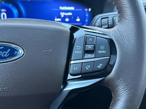 New 2024 Ford Explorer King Ranch w/ Technology Package RWD image 29
