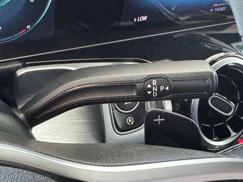 Used 2020 Mercedes-Benz GLB 250 4MATIC image 28