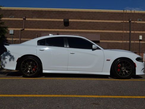 Used 2017 Dodge Charger R/T Scat Pack w/ Technology Group image 7