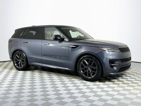 Certified 2024 Land Rover Range Rover Sport Dynamic SE AWD/4WD image 3