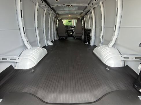 New 2026 Chevrolet Express 2500 Extended w/ Driver Convenience Package RWD image 21