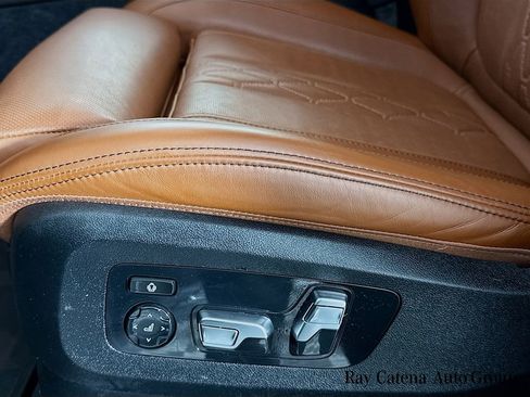 Used 2026 BMW X7 xDrive40i w/ Executive Package image 20