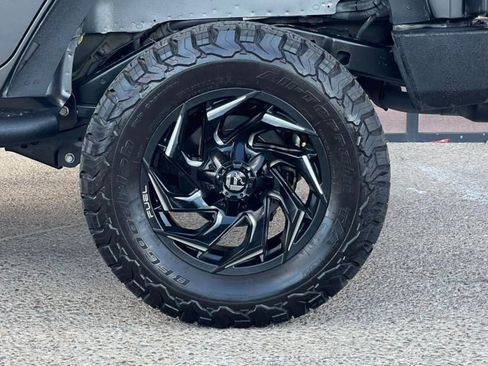 Used 2017 Jeep Wrangler Unlimited Sport image 49