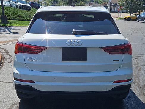 Used 2025 Audi Q3 2.0T Premium AWD/4WD image 24