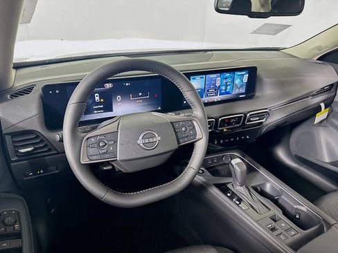 New 2026 Nissan Sentra SV image 9