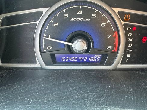 Used 2011 Honda Civic LX image 9