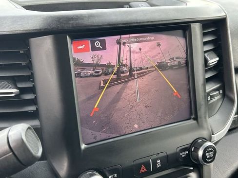 Used 2024 RAM 3500 Big Horn image 25