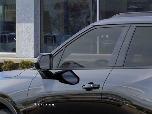 New 2026 Chevrolet Blazer LT w/ Convenience Package FWD image 36