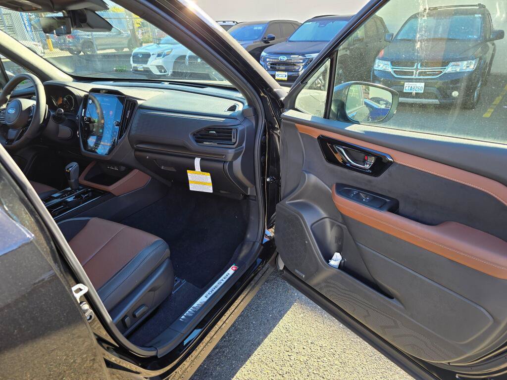 New 2026 Subaru Forester Touring AWD/4WD image 10