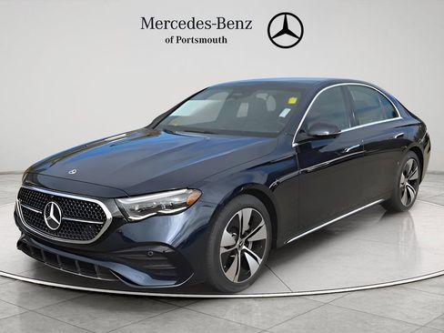 New 2026 Mercedes-Benz E 350 4MATIC Sedan image 4