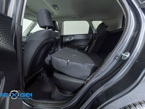 Used 2021 Kia Soul EX FWD image 26