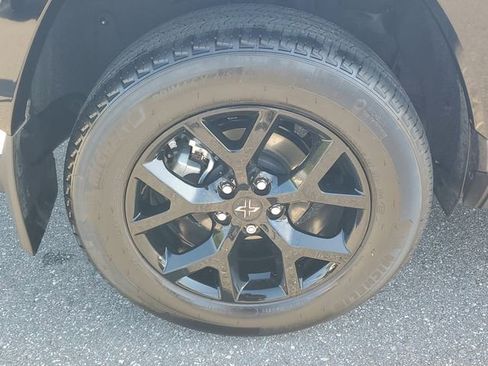 Used 2025 Toyota RAV4 LE FWD image 5