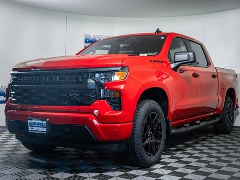 New 2026 Chevrolet Silverado 1500 Custom image 3