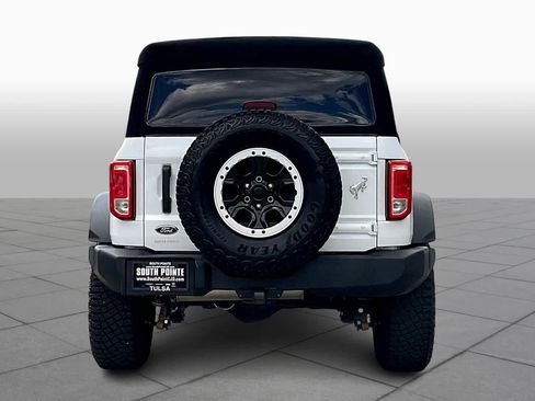 Used 2022 Ford Bronco 4-Door w/ Sasquatch Package AWD/4WD image 5