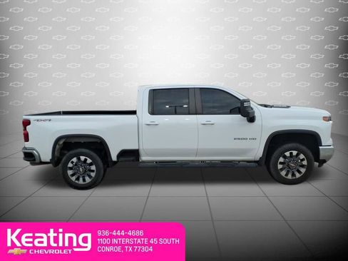 Used 2024 Chevrolet Silverado 2500 LT image 4