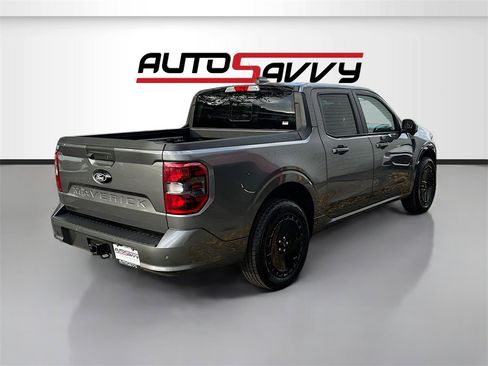 Used 2025 Ford Maverick Lobo image 7