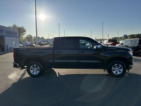 Used 2025 Chevrolet Silverado 1500 LT w/ Work Truck Package AWD/4WD image 11