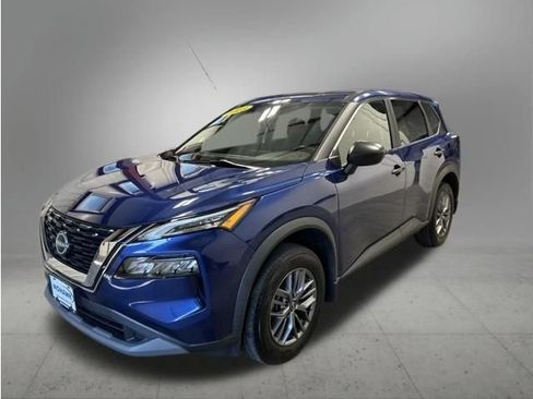 Used 2023 Nissan Rogue S AWD/4WD image 1