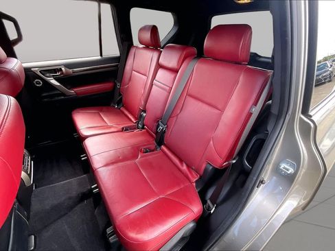 Used 2021 Lexus GX 460 Luxury w/ Off Road Package AWD/4WD image 18