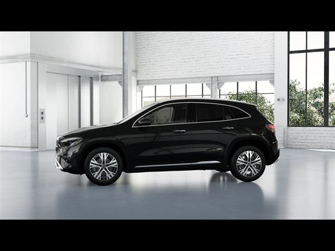 Certified 2026 Mercedes-Benz GLA 250 4MATIC image 30