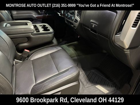 Used 2018 GMC Sierra 2500 SLE w/ HD SLE Preferred Plus Package image 44