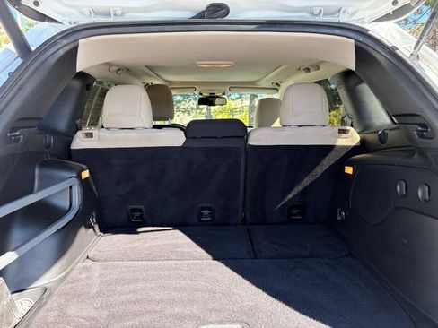 Used 2017 Jeep Cherokee 75th Anniversary FWD image 34