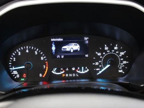 Used 2022 Ford Escape SE w/ SE Sport Appearance Package image 16