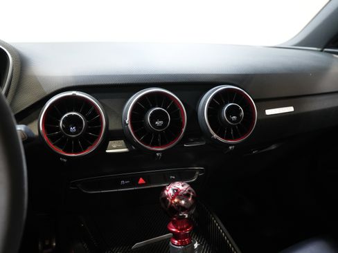 Used 2019 Audi TT RS w/ Technology Package image 38