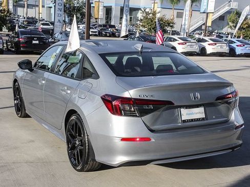 Used 2025 Honda Civic Sport image 7