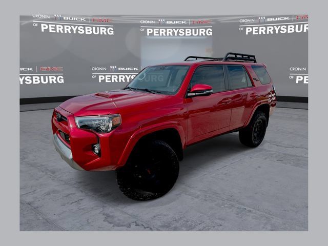 Used 2022 Toyota 4Runner TRD Off-Road Premium AWD/4WD image 1
