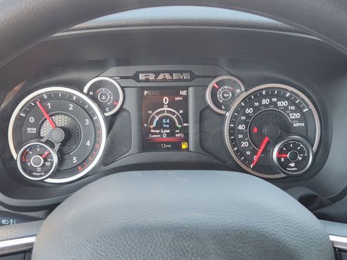 New 2026 RAM 2500 Tradesman AWD/4WD image 14