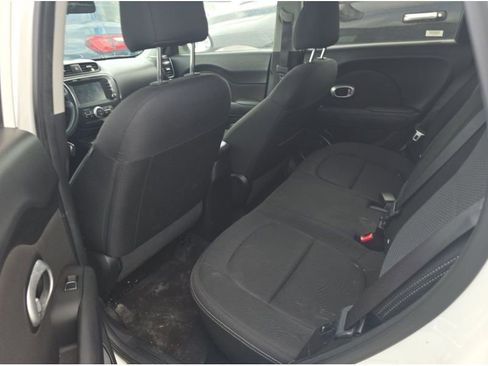 Used 2019 Kia Soul + FWD image 24