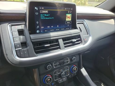 Used 2022 Chevrolet Tahoe High Country AWD/4WD image 26