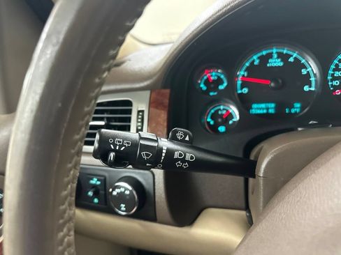 Used 2012 Chevrolet Tahoe LTZ AWD/4WD image 44