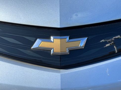 Used 2017 Chevrolet Bolt LT FWD image 43