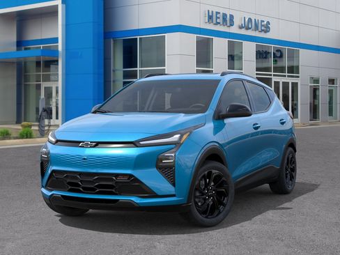 New 2027 Chevrolet Bolt RS w/ Technology Package FWD image 6